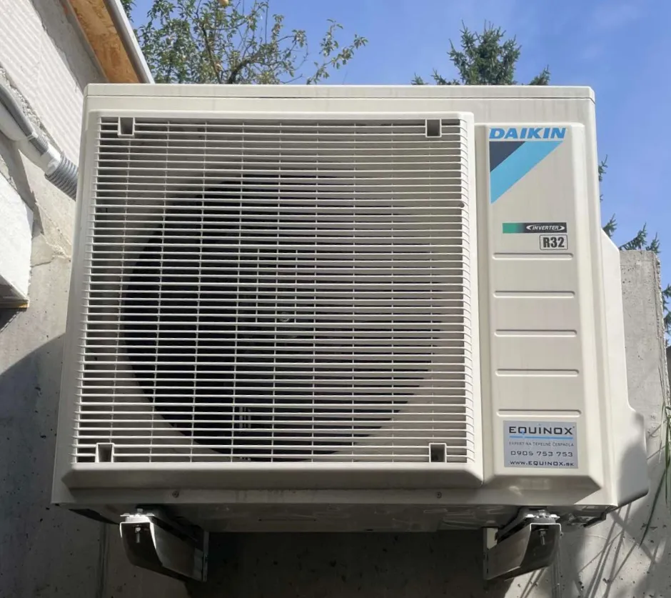 Tepelné čerpadlo vzduch voda Daikin Altherma 3 8kW s chladením rodinný dom Kynceľová