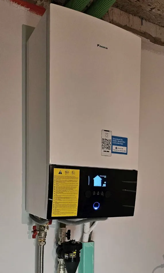 Tepelné čerpadlo vzduch voda Daikin Altherma 3 8kW s chladením rodinný dom Poriadie