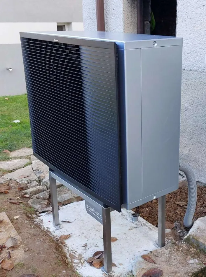 Tepelné čerpadlo vzduch voda Daikin Altherma R MT3 strednoteplotné 12kW rodinný dom Ružina