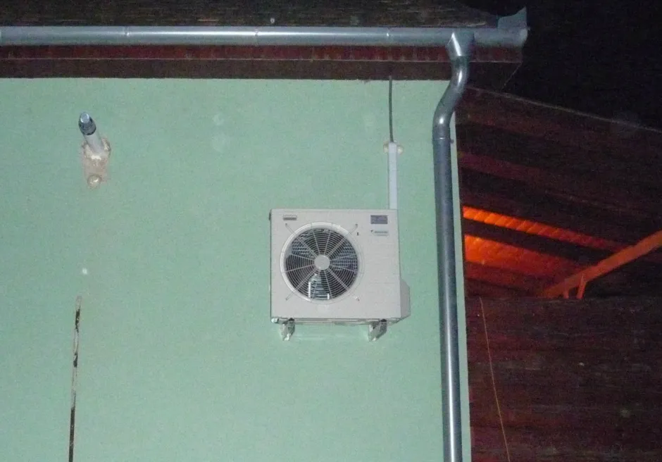 HYBRIDNÉ Tepelné čerpadlo Daikin Altherma HYBRID 8kW - 33kW RD Šurany-Nitrianský Hrádok