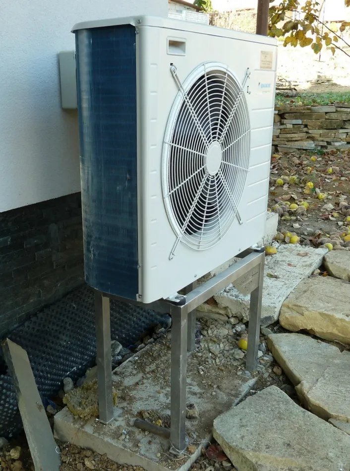 HYBRIDNÉ Tepelné čerpadlo Daikin Altherma HYBRID 8kW-33kW s chladením rodinný dom Humenné