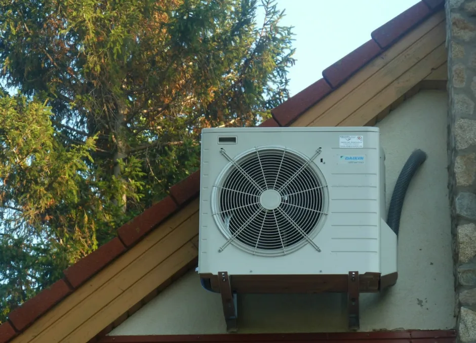 HYBRIDNÉ Tepelné čerpadlo vzduch voda Daikin Altherma 8kW - 33kW s chladením RD Harmónia