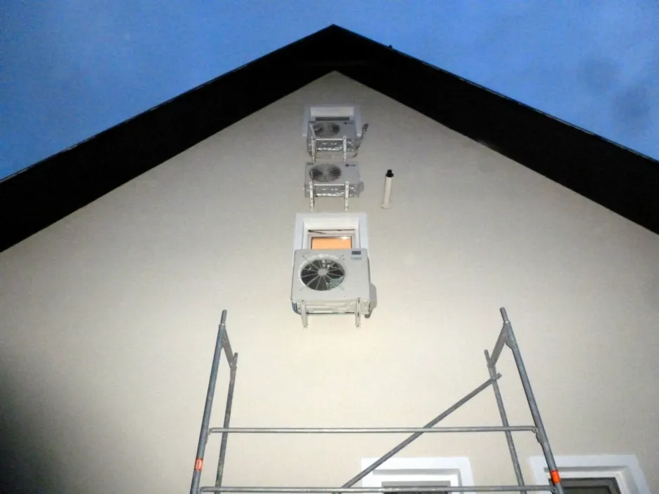 HYBRIDNÉ Tepelné čerpadlo vzduch voda Daikin Altherma HYBRID 8kW - 33kW rodinný dom Číž