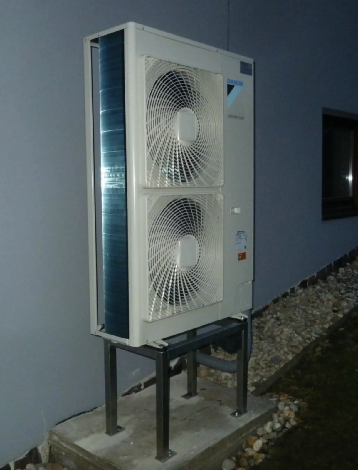 Inštalácia tepelného čerpadla Daikin Altherma LT 14 kW – Rodinný dom, Badín