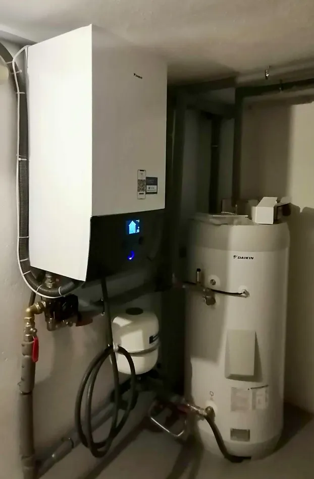Tepelné čerpadlo vzduch voda Daikin Altherma HT3 vysokoteplotné 14kW RD Kamenec pod Vtáčnikom