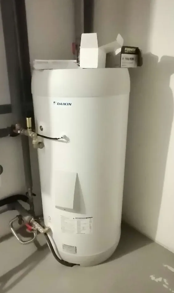 Tepelné čerpadlo vzduch voda Daikin Altherma HT3 vysokoteplotné 14kW RD Kamenec pod Vtáčnikom