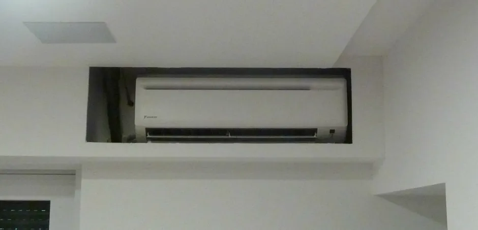 Tepelné čerpadlo Daikin Altherma Hybrid 8kW-33kW s chladením fan coil rodinný dom Kalná nad Hronom