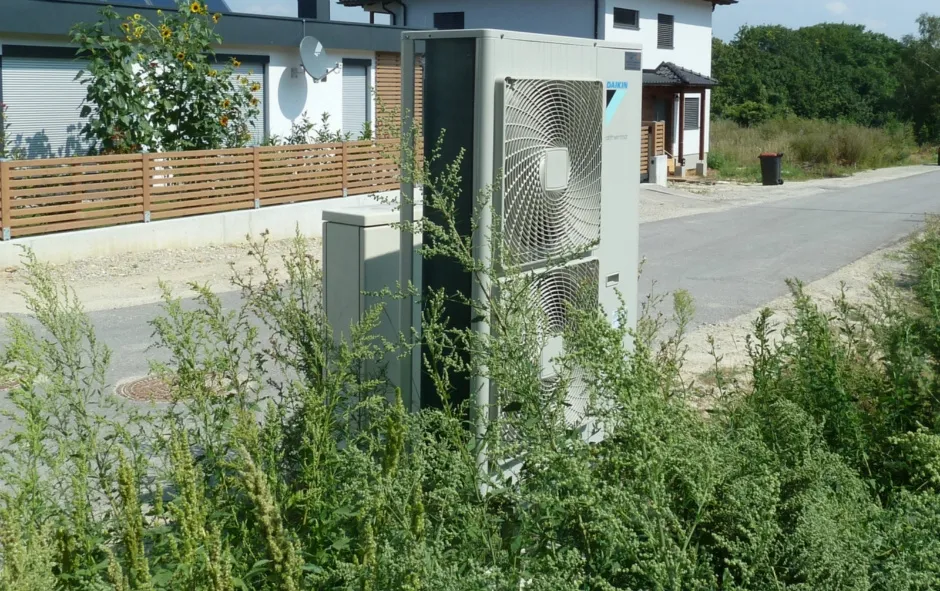 Tepelné čerpadlo vzduch voda Daikin Altherma LT 11kW s chladením rodinný dom Hainburg an der Donau