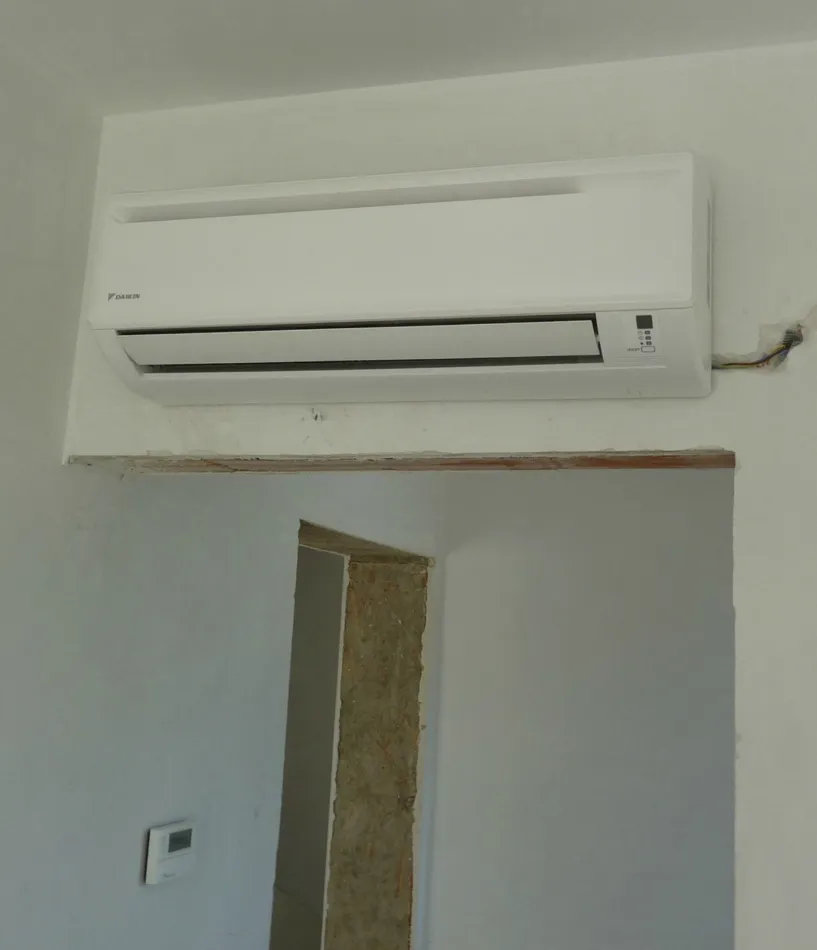 Tepelné čerpadlo vzduch voda Daikin Altherma LT 11kW s chladením rodinný dom Hainburg an der Donau