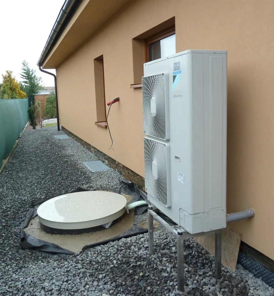 Tepelné čerpadlo vzduch voda Daikin Altherma LT 14kW s chladením fan coil rodinný dom Bratislava