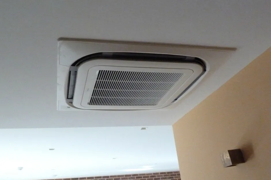 Tepelné čerpadlo vzduch voda Daikin Altherma LT 14kW s chladením fan coil rodinný dom Bratislava