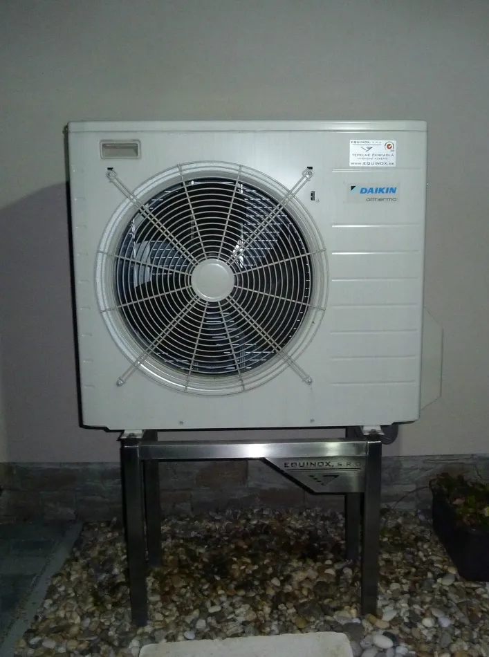 Tepelné čerpadlo Daikin Altherma LT 6kW s chladením fan coil kazetový rod. dom Bratislava