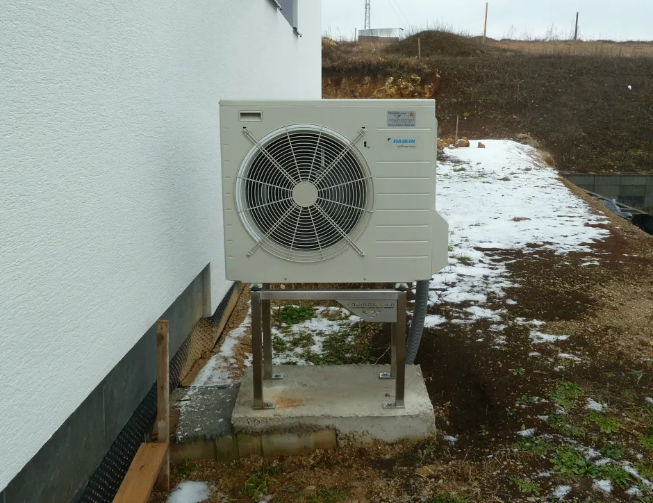 Tepelné čerpadlo Daikin Altherma LT 8kW s chladením fan coil rodinný dom Banská Bystrica