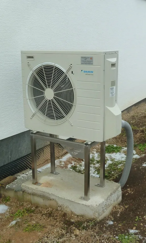 Tepelné čerpadlo Daikin Altherma LT 8kW s chladením fan coil rodinný dom Banská Bystrica