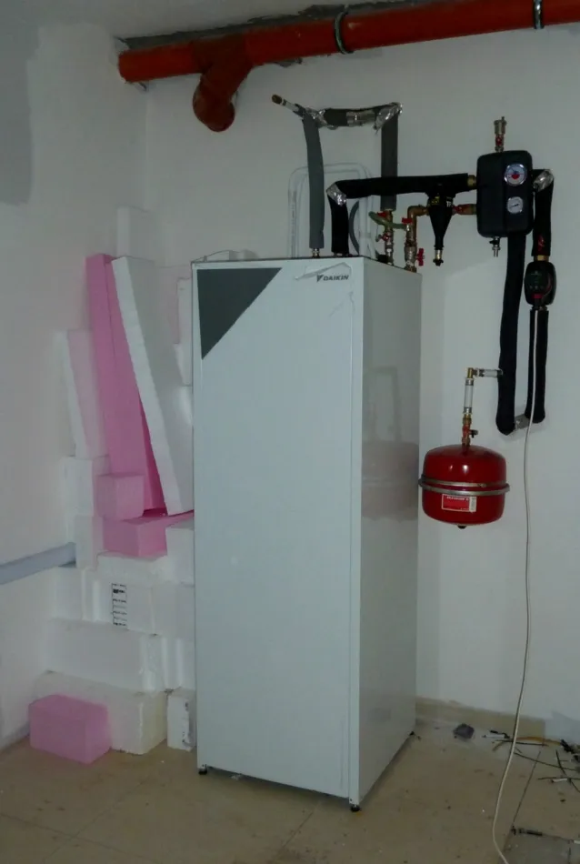 Tepelné čerpadlo vzduch voda Daikin Altherma LT 8kW s chladením rodinný dom Banská Bystrica