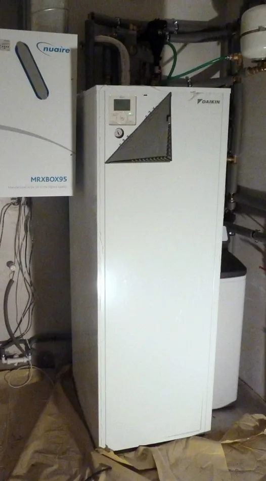 Tepelné čerpadlo vzduch voda Daikin Altherma LT 8kW s chladením rodinný dom Kittsee