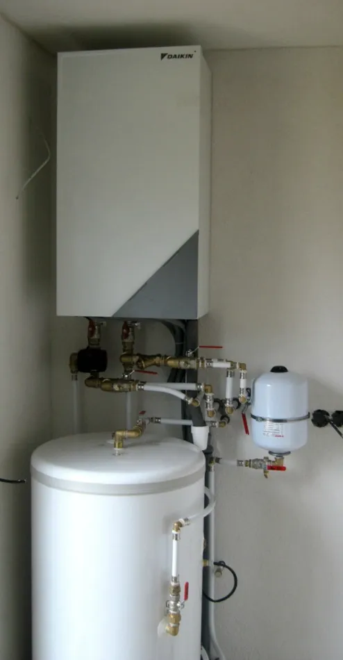 Tepelné čerpadlo vzduch voda Daikin Altherma LT 8kW s chladením rodinný dom Kostolná Ves
