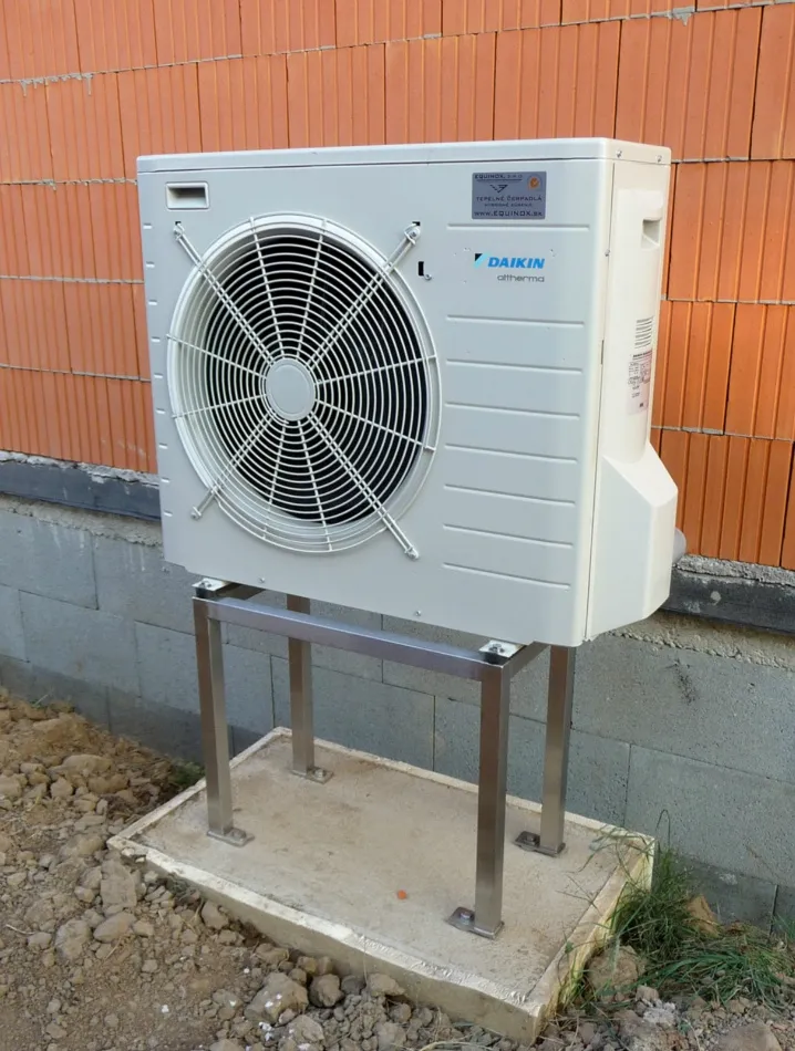Tepelné čerpadlo vzduch voda Daikin Altherma LT 8kW s chladením rodinný dom Michalovce