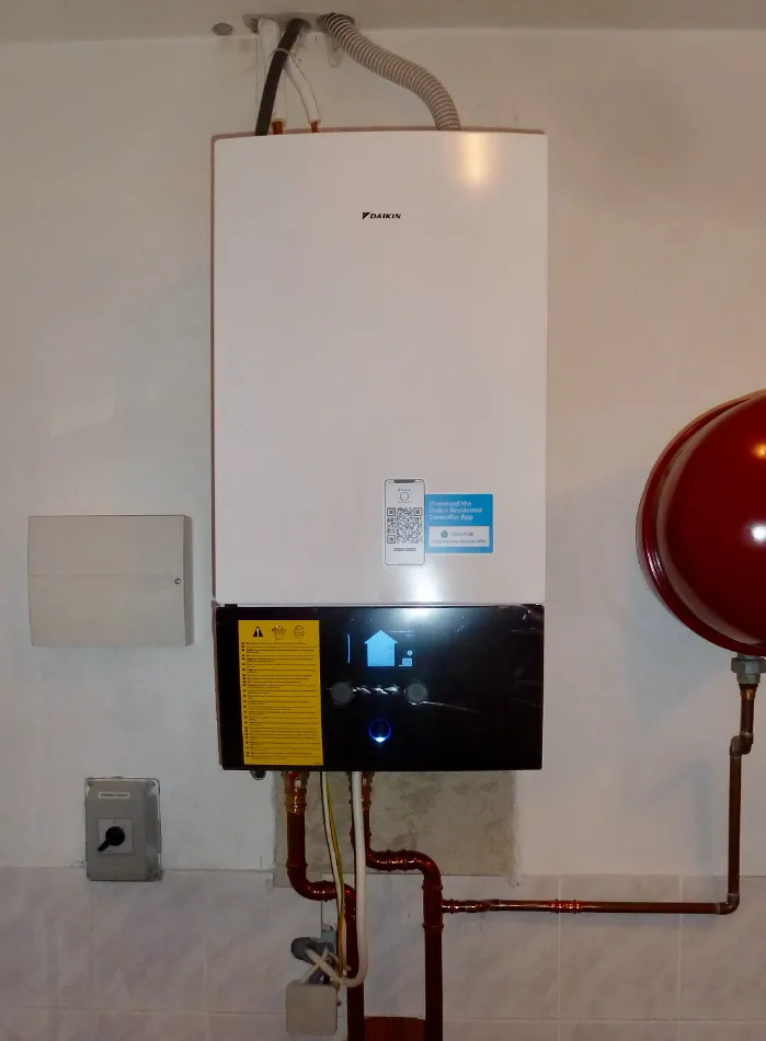 Tepelné čerpadlo vzduch voda Daikin Altherma 3 11kW rodinný dom Banská Bystrica