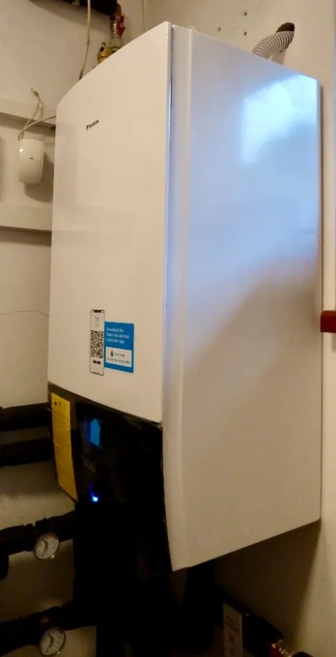 Tepelné čerpadlo vzduch voda Daikin Altherma 3 11kW rodinný dom Bratislava