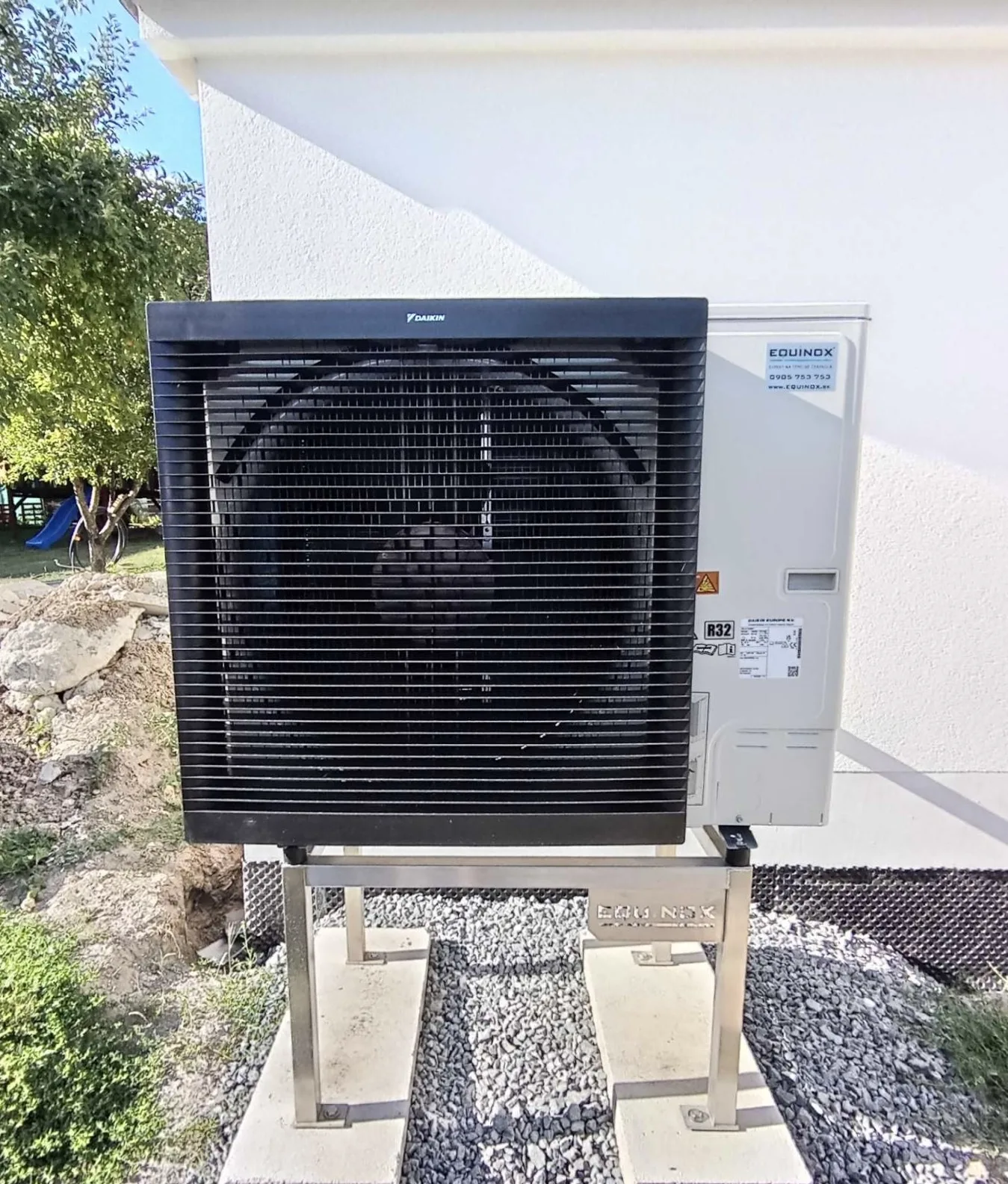 Tepelné čerpadlo vzduch voda Daikin Altherma 3 11kW rodinný dom Budča