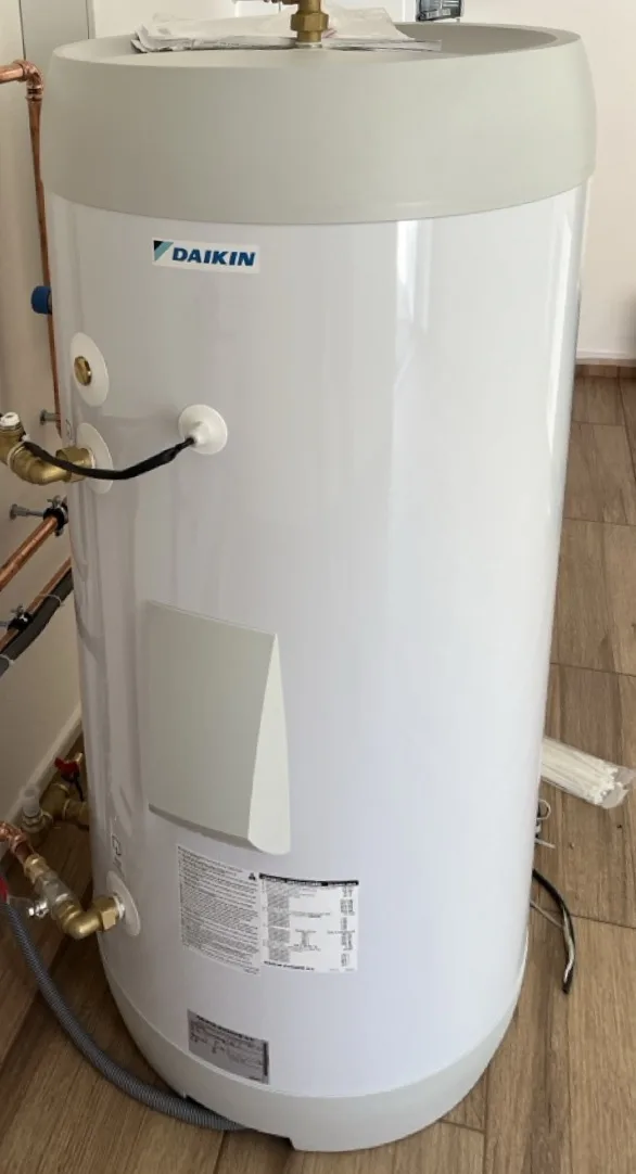 Tepelné čerpadlo vzduch voda Daikin Altherma 3 11kW rodinný dom Budča