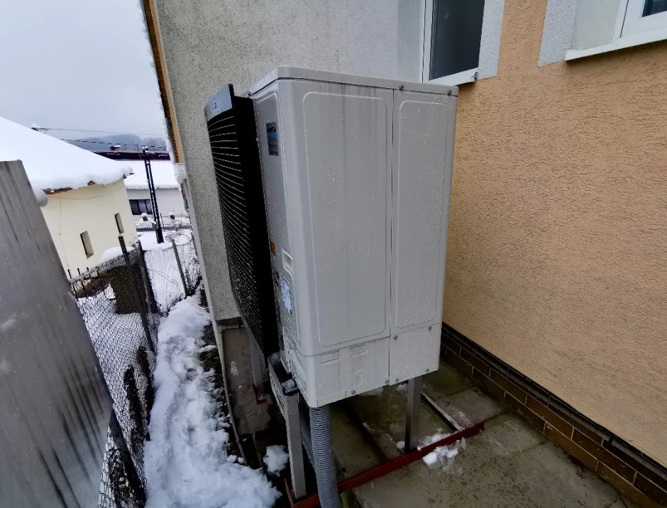 Tepelné čerpadlo vzduch voda Daikin Altherma 3 11kW rodinný dom Horné Pršany