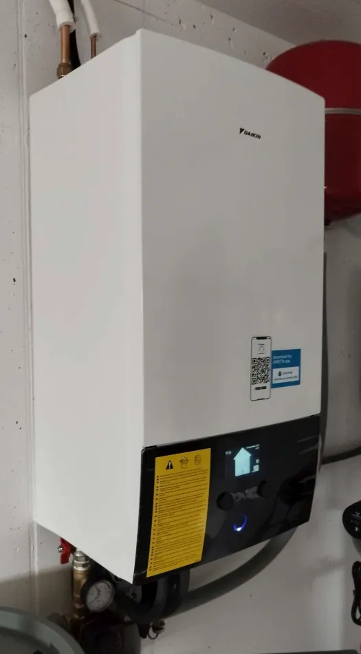 Tepelné čerpadlo vzduch voda Daikin Altherma 3 11kW rodinný dom Hrustin