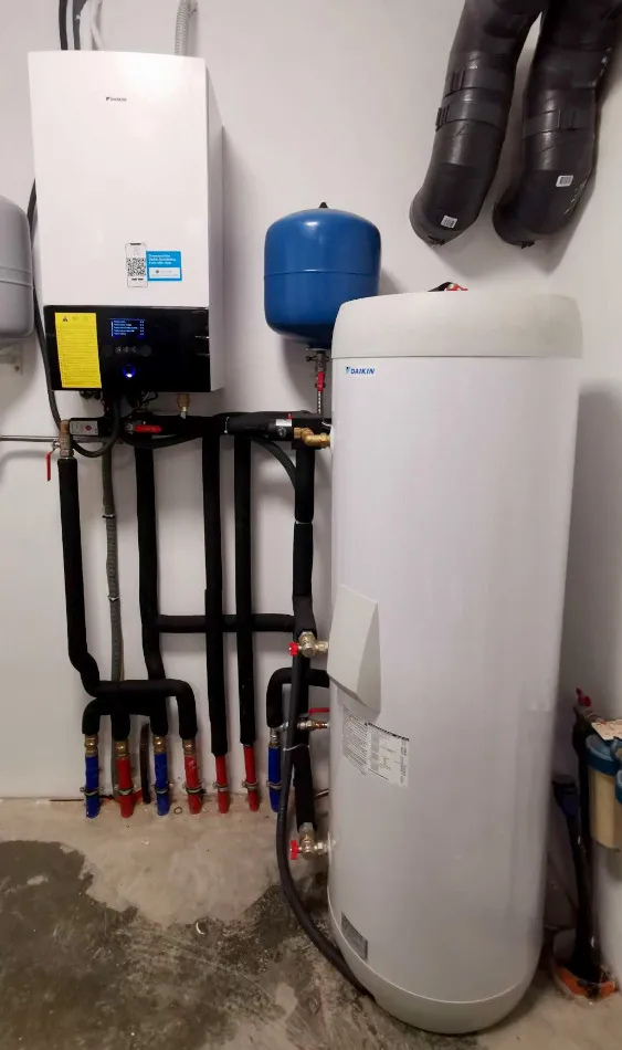Tepelné čerpadlo vzduch voda Daikin Altherma 3 11kW rodinný dom Kubínska Hoľa