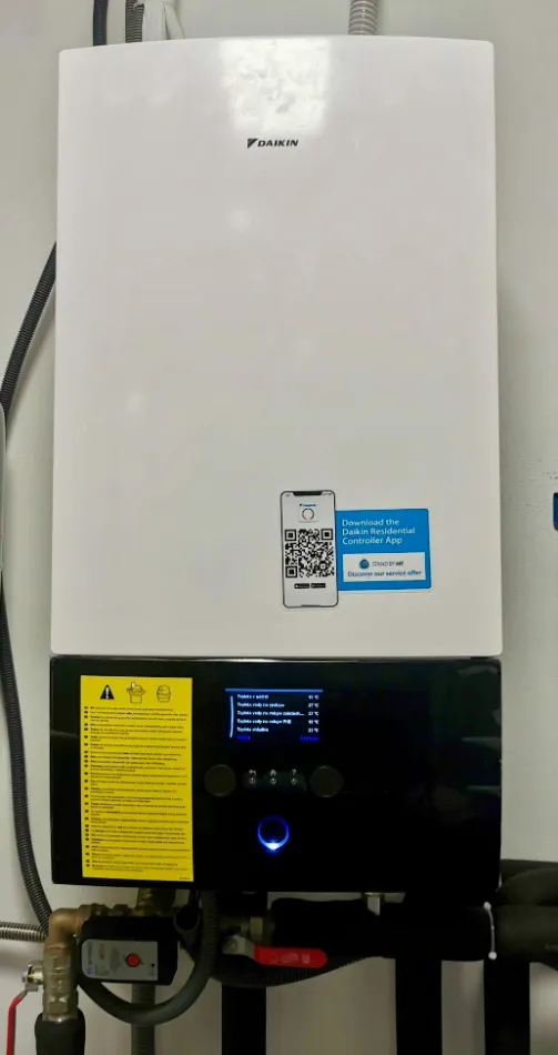 Tepelné čerpadlo vzduch voda Daikin Altherma 3 11kW rodinný dom Kubínska Hoľa