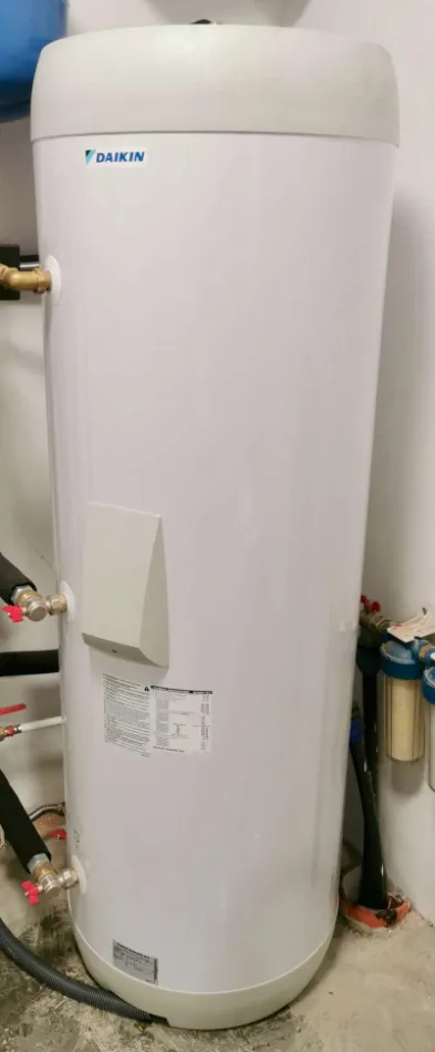 Tepelné čerpadlo vzduch voda Daikin Altherma 3 11kW rodinný dom Kubínska Hoľa
