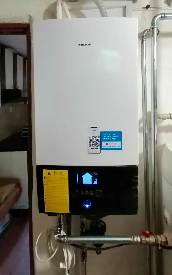 Tepelné čerpadlo vzduch voda Daikin Altherma 3 11kW rodinný dom Muráň