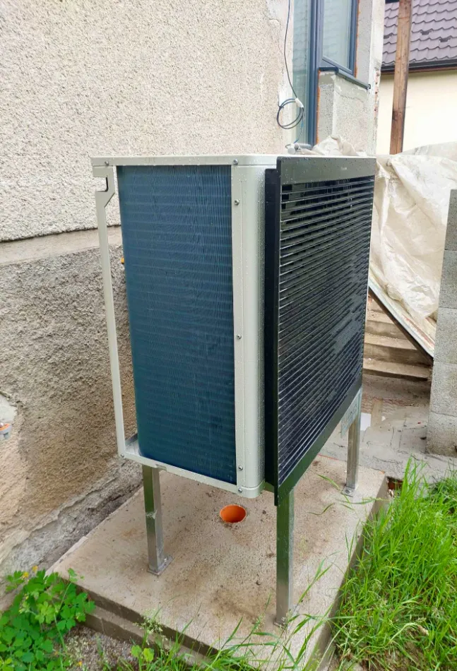 Tepelné čerpadlo vzduch voda Daikin Altherma 3 11kW rodinný dom Muráň