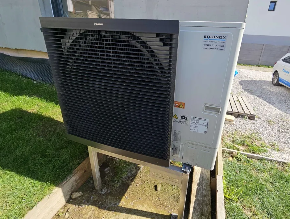 Tepelné čerpadlo vzduch voda Daikin Altherma 3 11kW rodinný dom Oravská Polhora