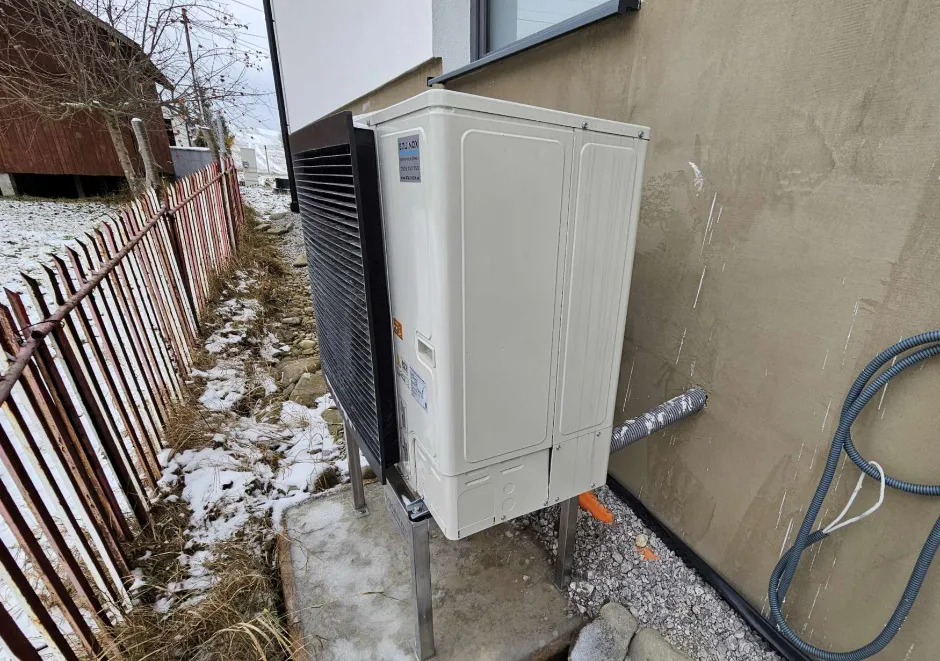 Tepelné čerpadlo vzduch voda Daikin Altherma 3 11kW rodinný dom Sihelné