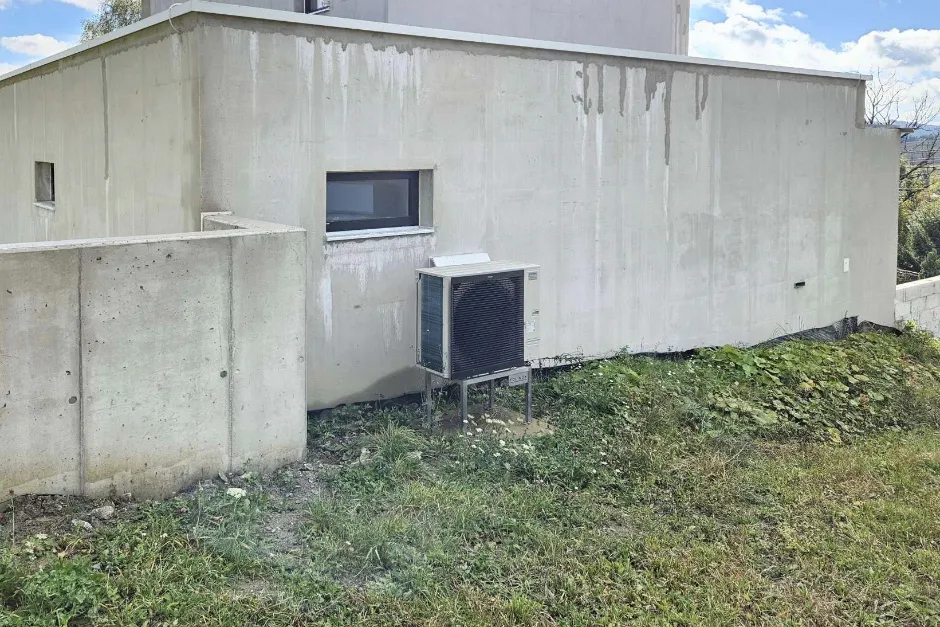 Tepelné čerpadlo vzduch voda Daikin Altherma 3 11kW rodinný dom Sihelné