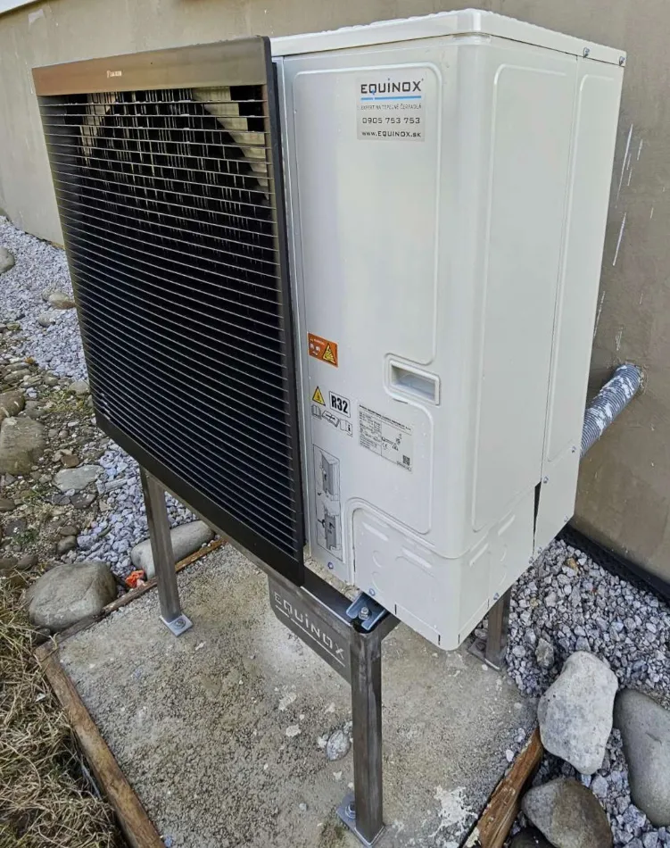 Tepelné čerpadlo vzduch voda Daikin Altherma 3 11kW rodinný dom Sihelné