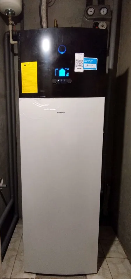 Tepelné čerpadlo vzduch voda Daikin Altherma 3 11kW rodinný dom Stará Kremnička
