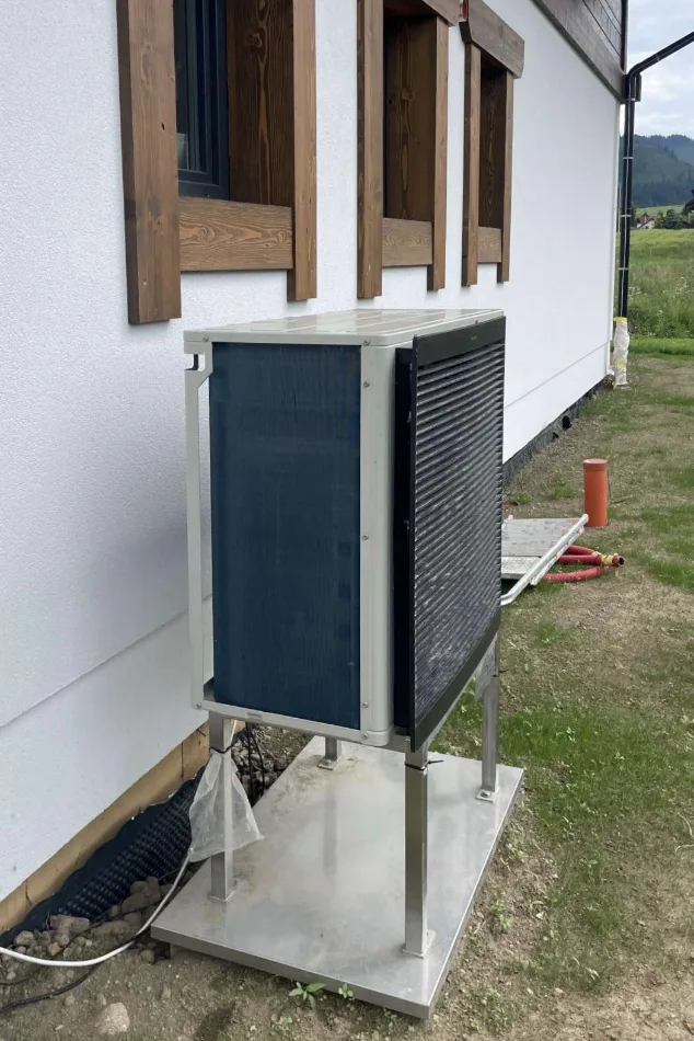 Tepelné čerpadlo vzduch voda Daikin Altherma 3 11kW rodinný dom Zuberec