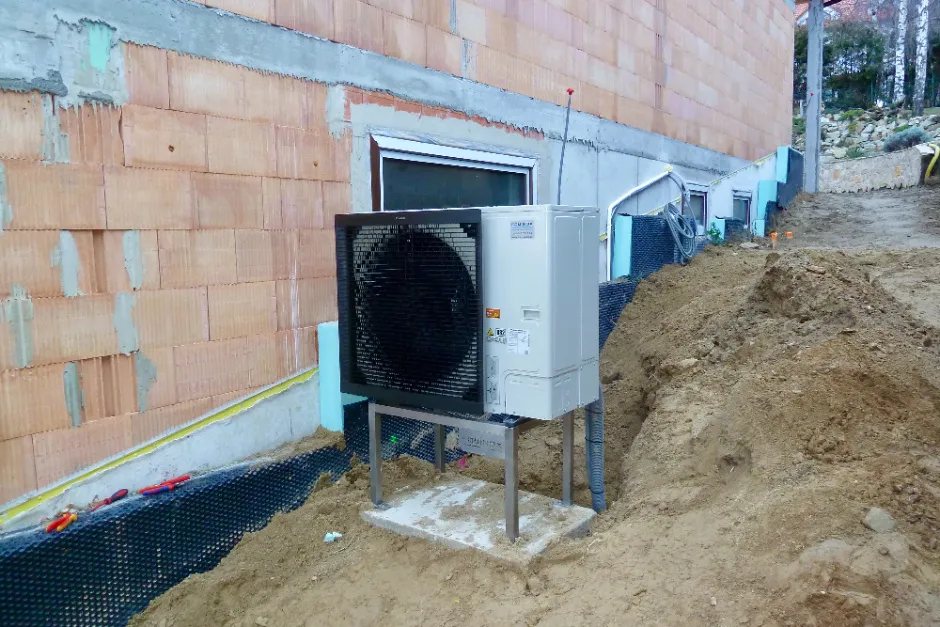 Tepelné čerpadlo vzduch voda Daikin Altherma 3 11kW s chladením RD Hainburg an der Donau