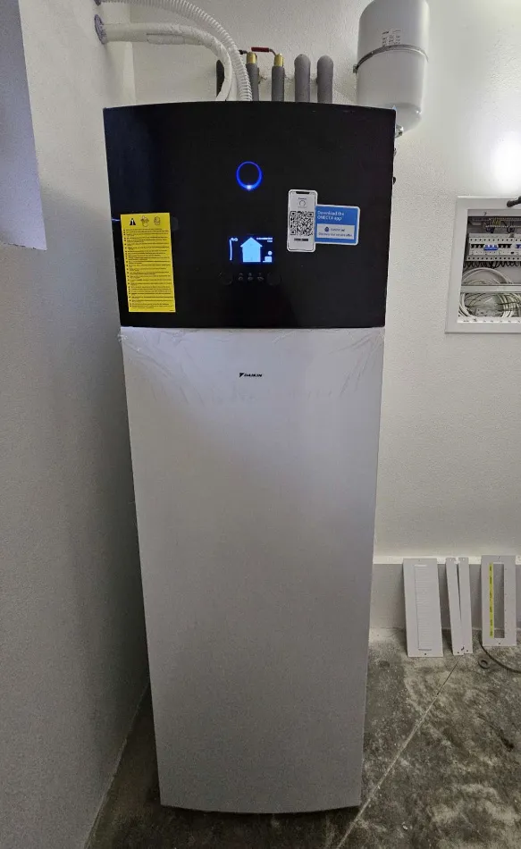 Tepelné čerpadlo vzduch voda Daikin Altherma 3 11kW s chladením rodinný dom Habovka
