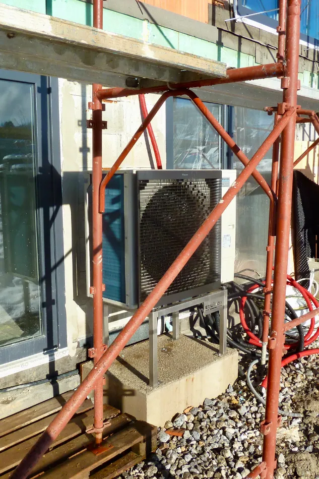 Tepelné čerpadlo vzduch voda Daikin Altherma 3 11kW s chladením rodinný dom Hrochoť