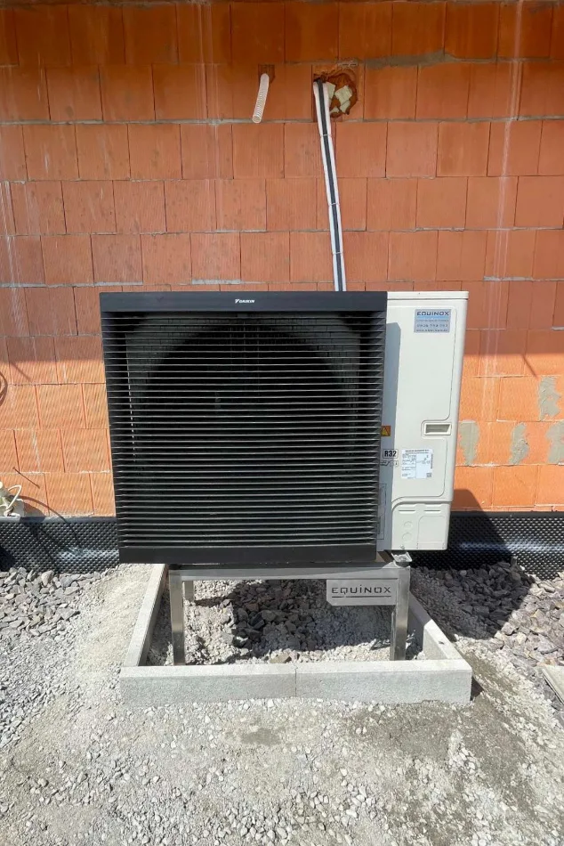Tepelné čerpadlo vzduch voda Daikin Altherma 3 11kW s chladením rodinný dom Piešť