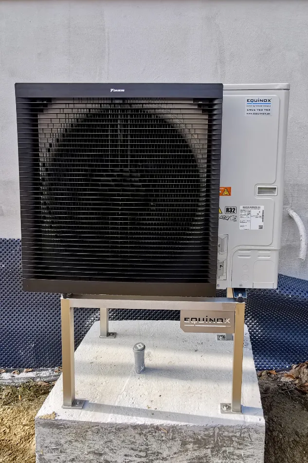 Tepelné čerpadlo vzduch voda Daikin Altherma 3 11kW s chladením rodinný dom Siladice