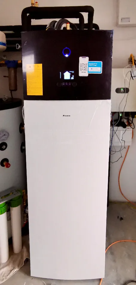 Tepelné čerpadlo vzduch voda Daikin Altherma 3 11kW s chladením rodinný dom Siladice