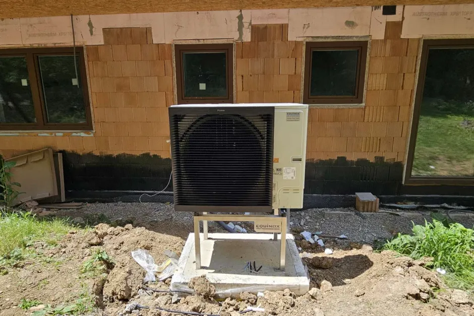 Tepelné čerpadlo vzduch voda Daikin Altherma 3 11kW s chladením rodinný dom Streženice