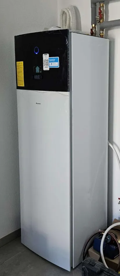Tepelné čerpadlo vzduch voda Daikin Altherma 3 11kW s chladením rodinný dom Veľká Lúka
