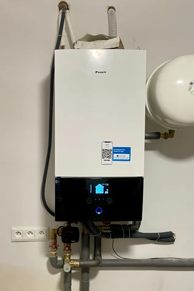 Tepelné čerpadlo vzduch voda Daikin Altherma 3 11kW s chladením rodinný dom Zuberec