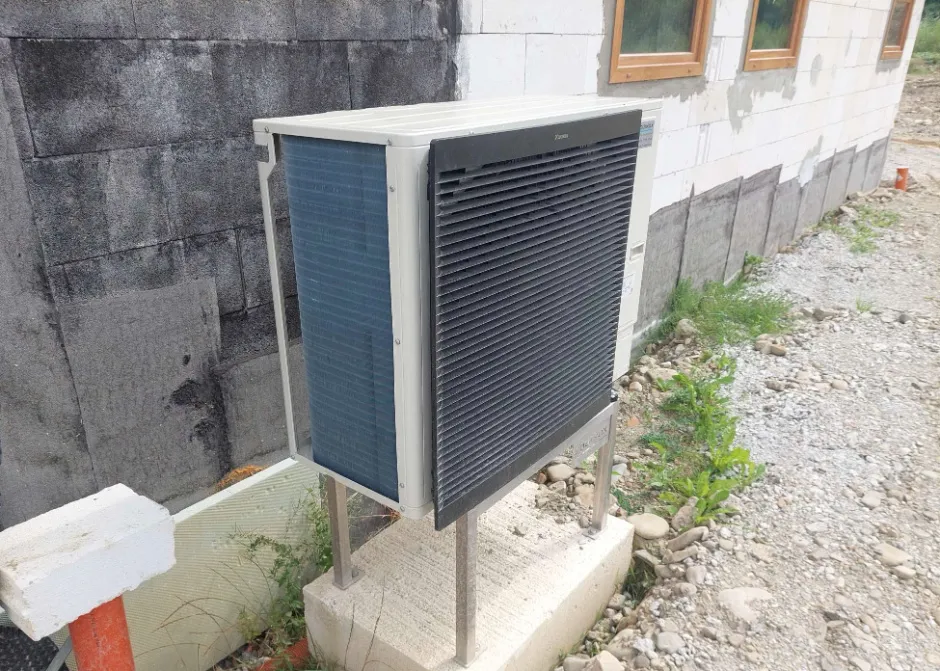 Tepelné čerpadlo vzduch voda Daikin Altherma 3 14kW rodinný dom Beňadovo