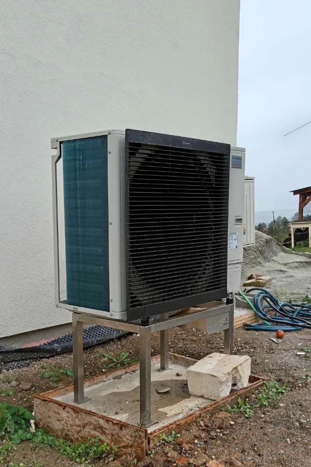 Tepelné čerpadlo vzduch voda Daikin Altherma 3 14kW rodinný dom Brezno